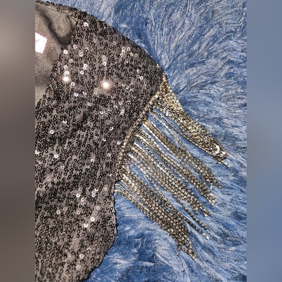 Betsey Johnson Dress. Fringe crystal "sleeves" with black crystals. Size small - Picture 6 of 9